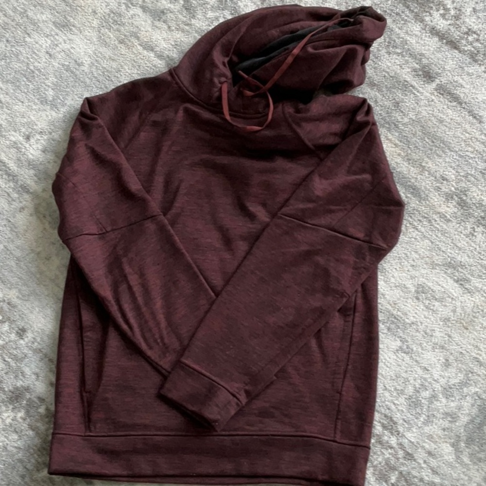 Men’s lululemon hoodie